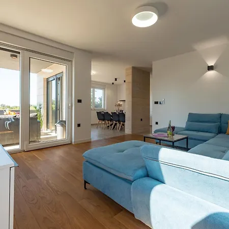 Apartman 3 Bedroom Beautiful In