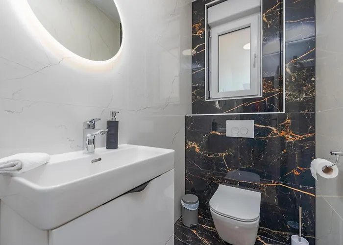 3 Bedroom Awesome In * Kožino