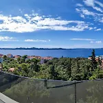 3 Bedroom Awesome In * Kožino