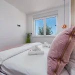 Apartman 3 Bedroom Awesome In