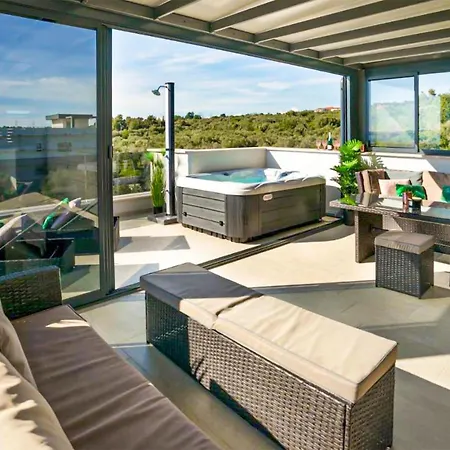 3 Bedroom Awesome In Kozino