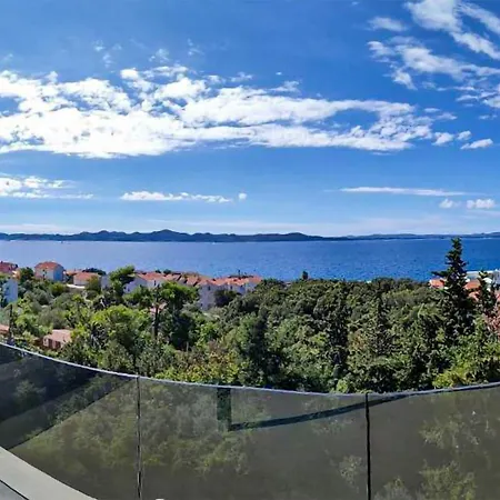 3 Bedroom Beautiful In * Kožino