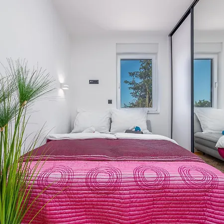 3 Bedroom Awesome In